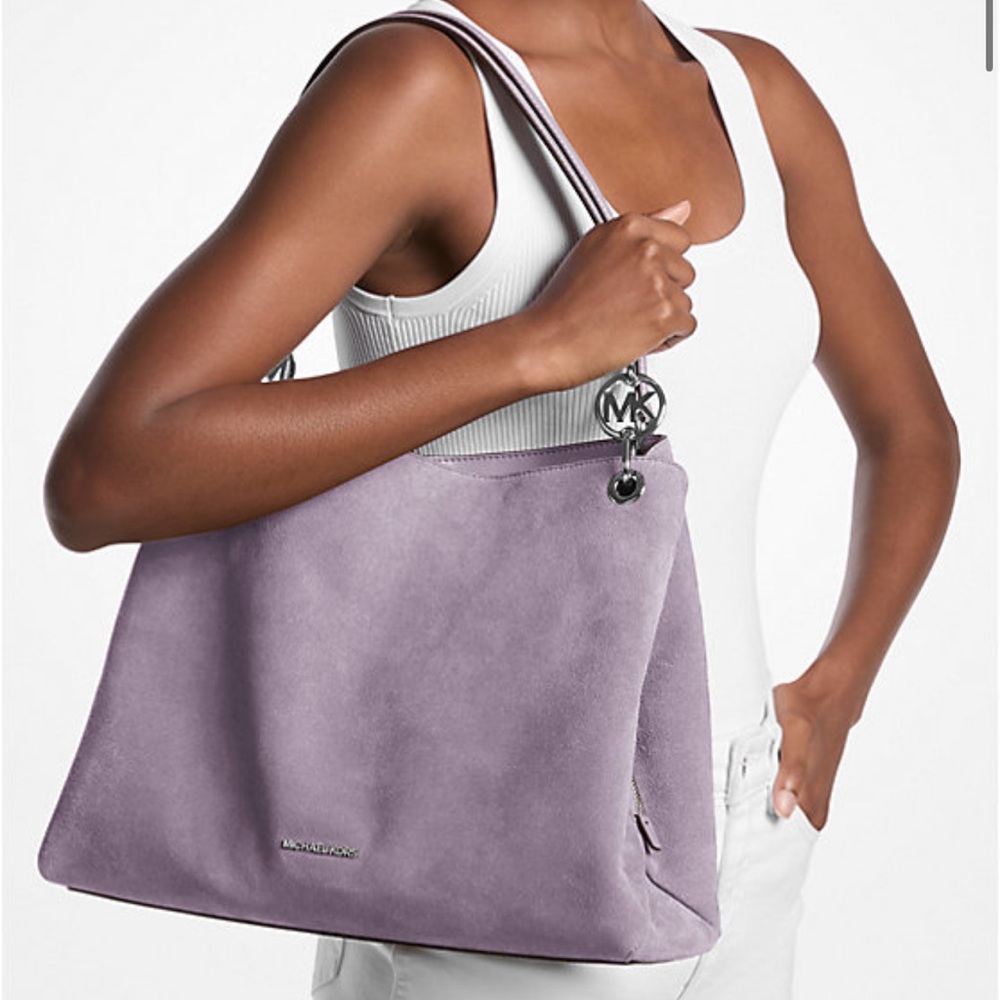 MICHAEL KORS Christina Large Suede Triple Gusset Shoulder Tote Bag
Light Quartz